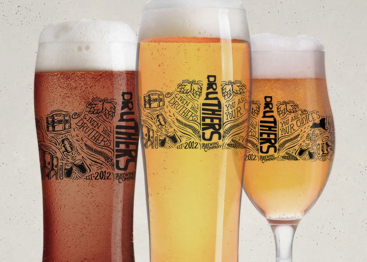 How Glassware Shape Changes Your Beer